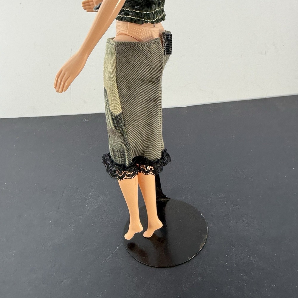 My Scene Chillin' Out Chelsea Doll Mattel Redhead Redressed Fashion Scene Outfit - Picture 10 of 12